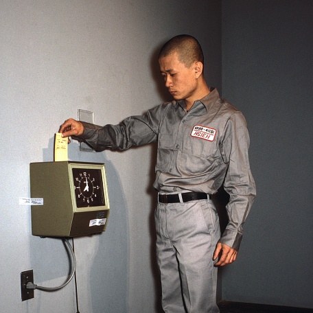 th-oneyearperformance1980-1981punchingthetimeclockphotomichaelshen1980